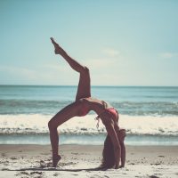 beach, yoga, athlete-1853902.jpg